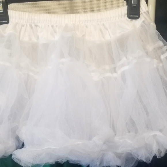 Other - Tutu White